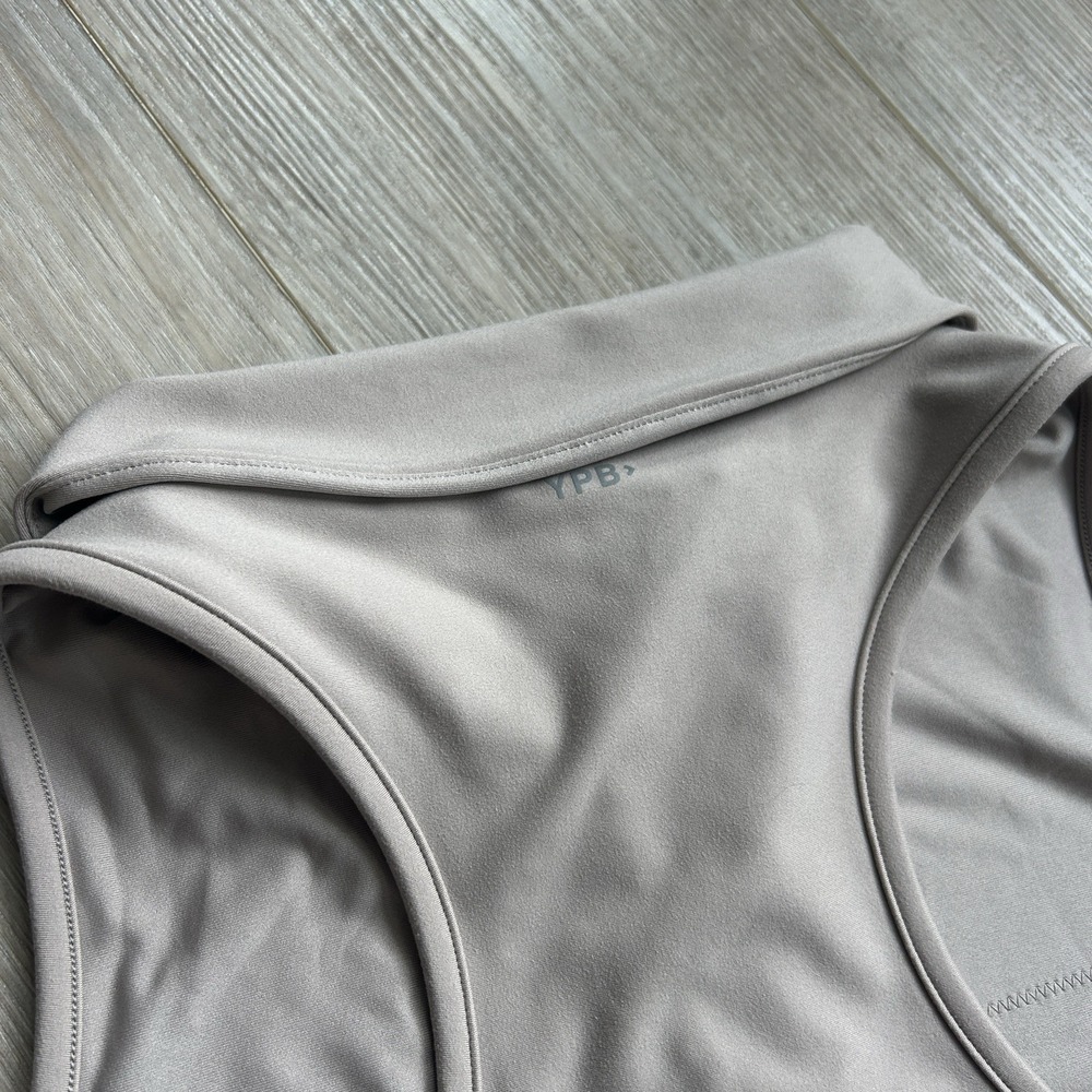 Abercrombie & Fitch YPB Sculpt Lux Polo Tank Size XL Beige - Picture 4 of 9